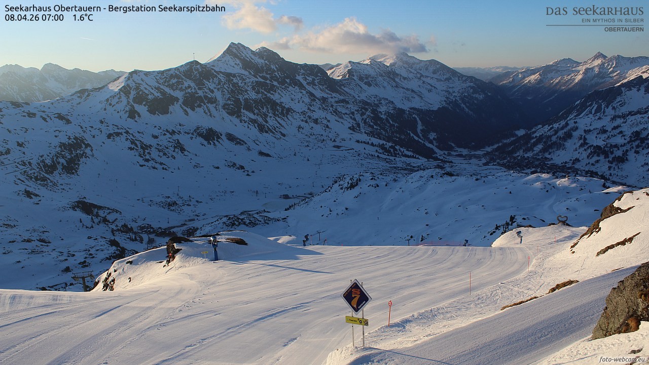 Archived image Webcam View Seekarspitz top station