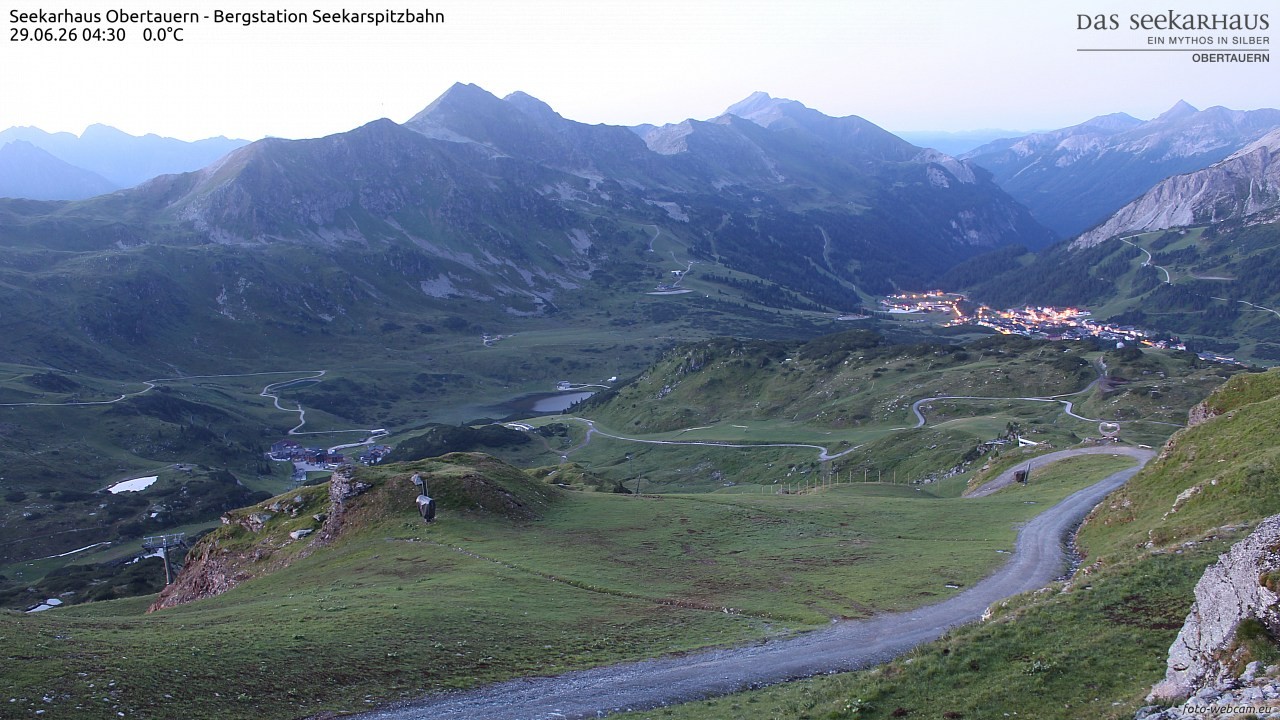 Archived image Webcam View Seekarspitz top station