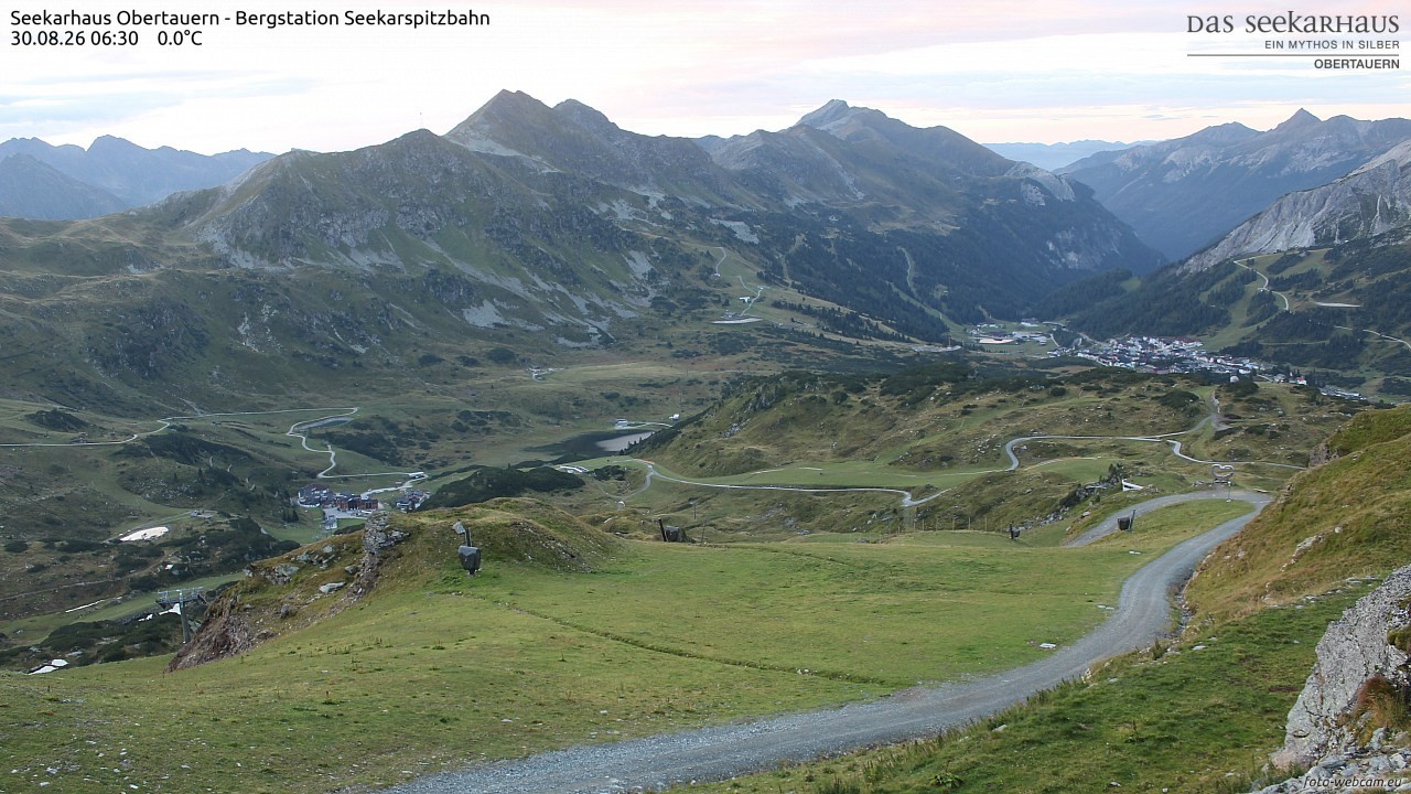 Archived image Webcam View Seekarspitz top station