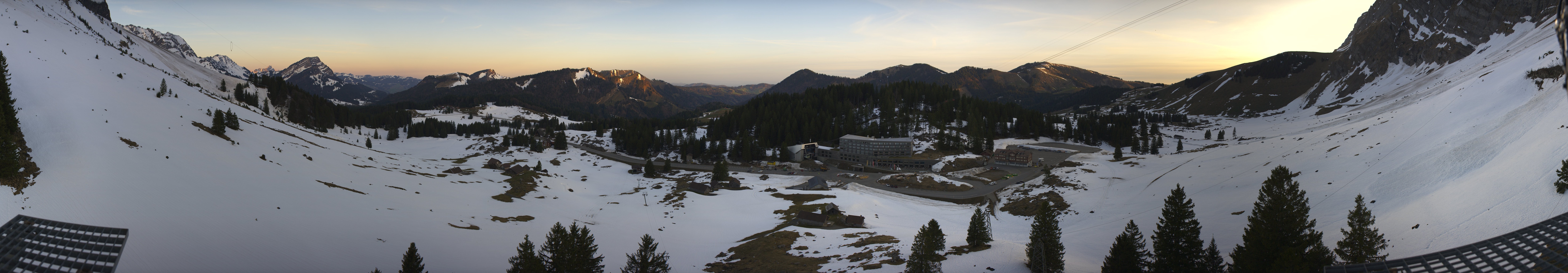 Archived image Webcam Hotel Schwägalp - Säntis mountain
