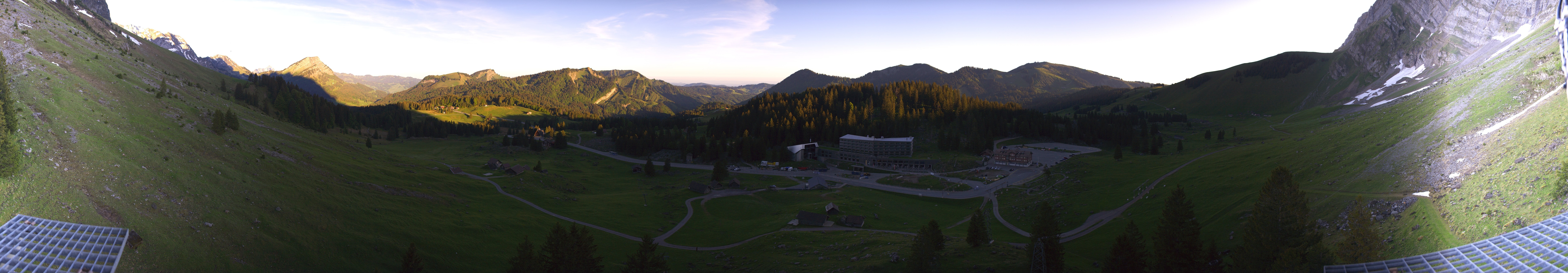 Archived image Webcam Hotel Schwägalp - Säntis mountain