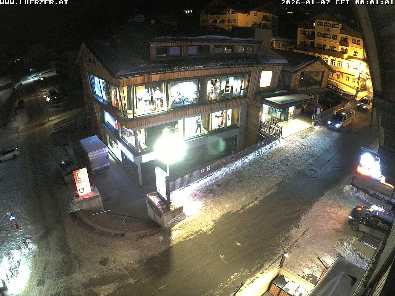 Archiv Foto Webcam Freudenhaus Outlet Obertauern