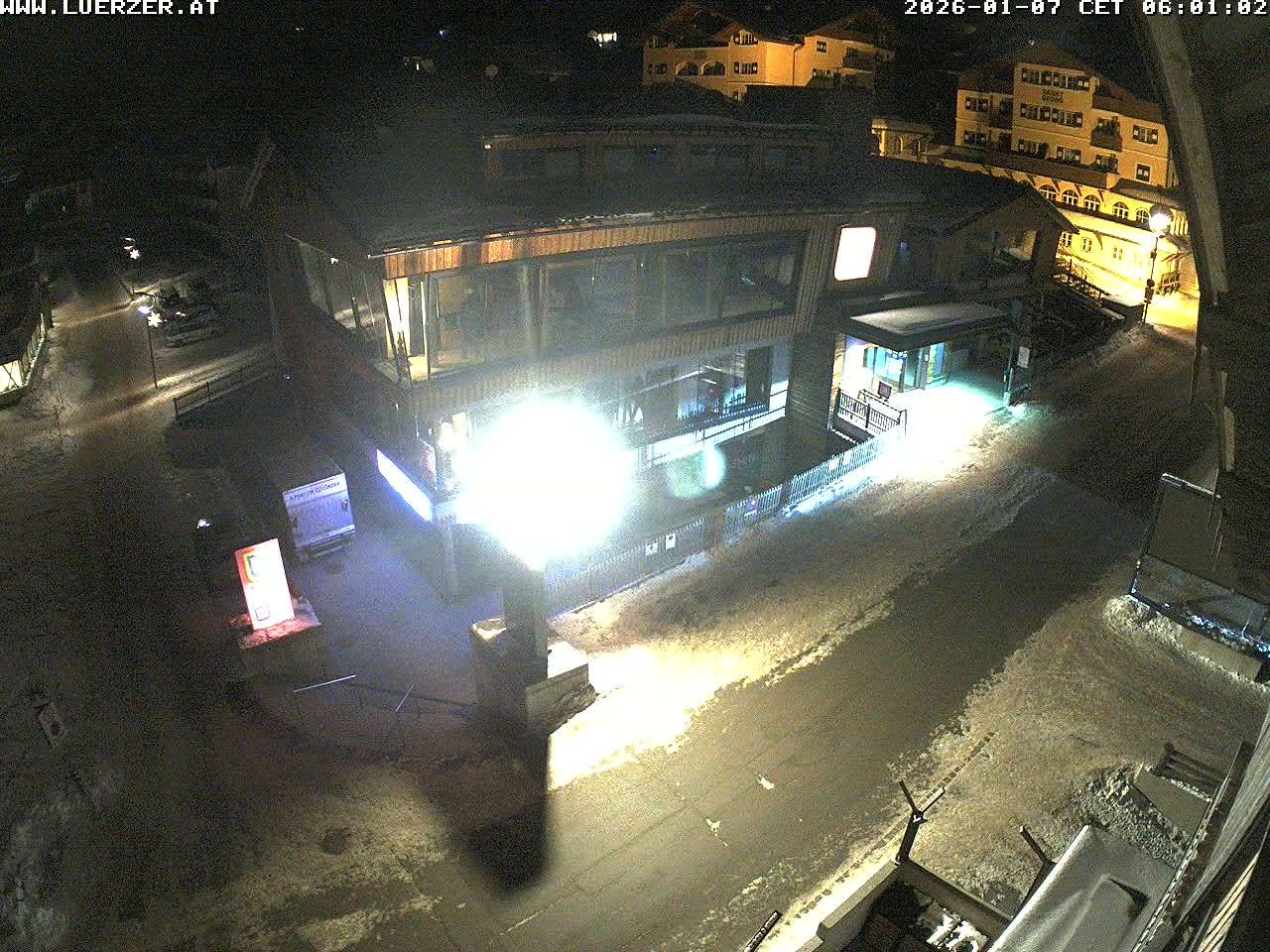 Archiv Foto Webcam Freudenhaus Outlet Obertauern