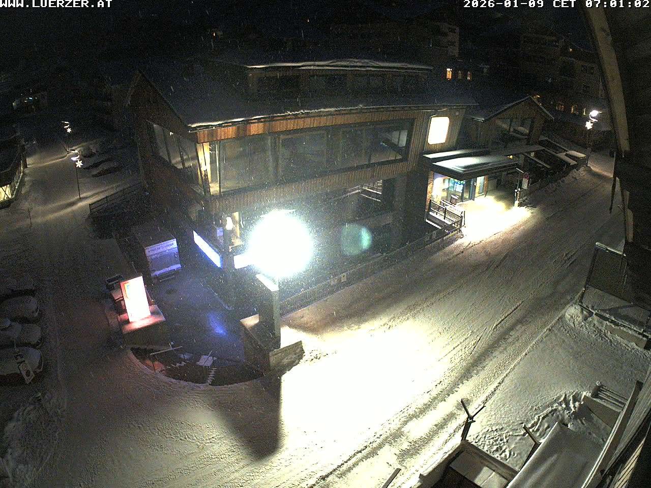 Archiv Foto Webcam Freudenhaus Outlet Obertauern