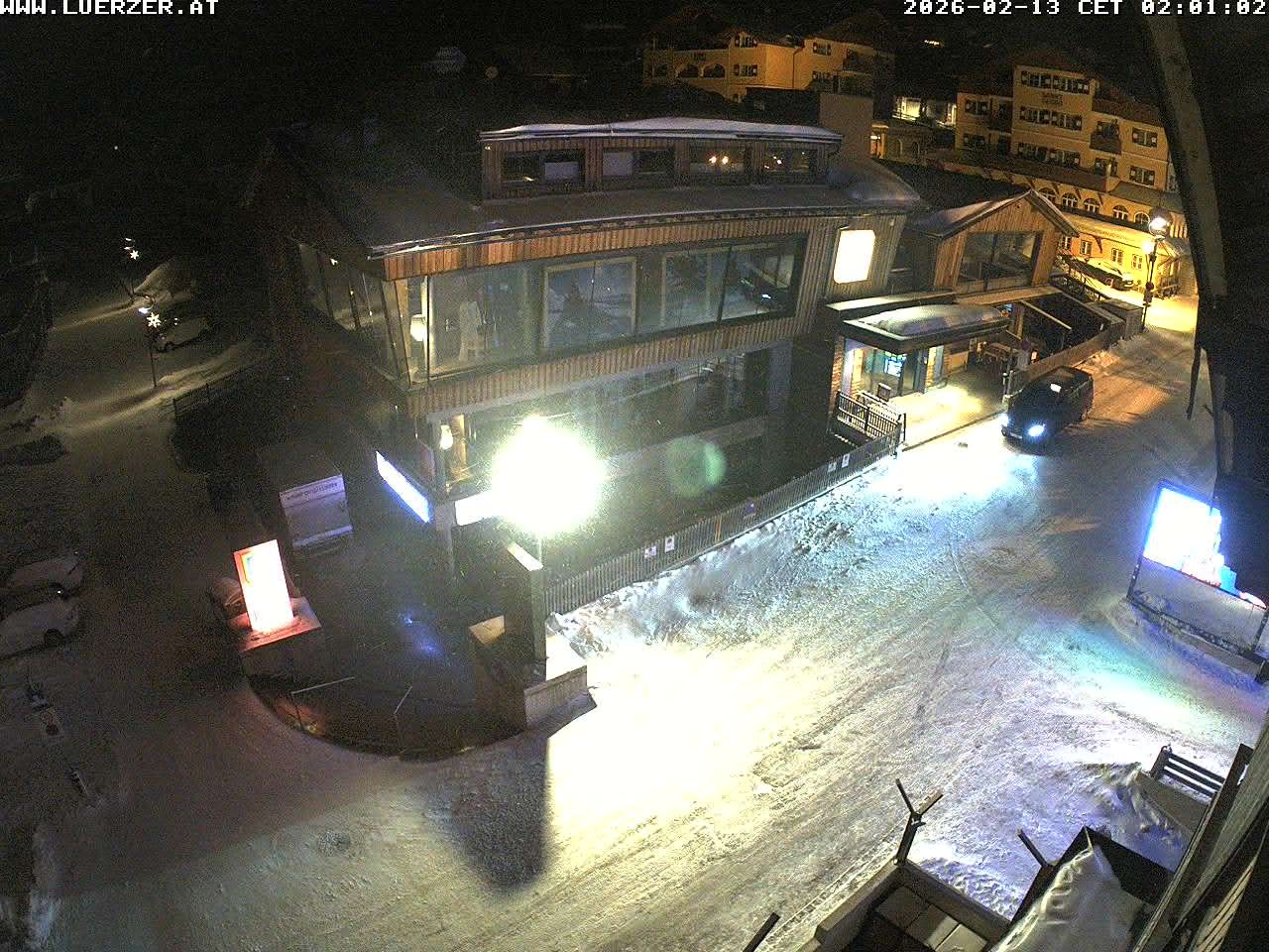 Archived image Webcam Outlet Freudenhaus in Obertauern