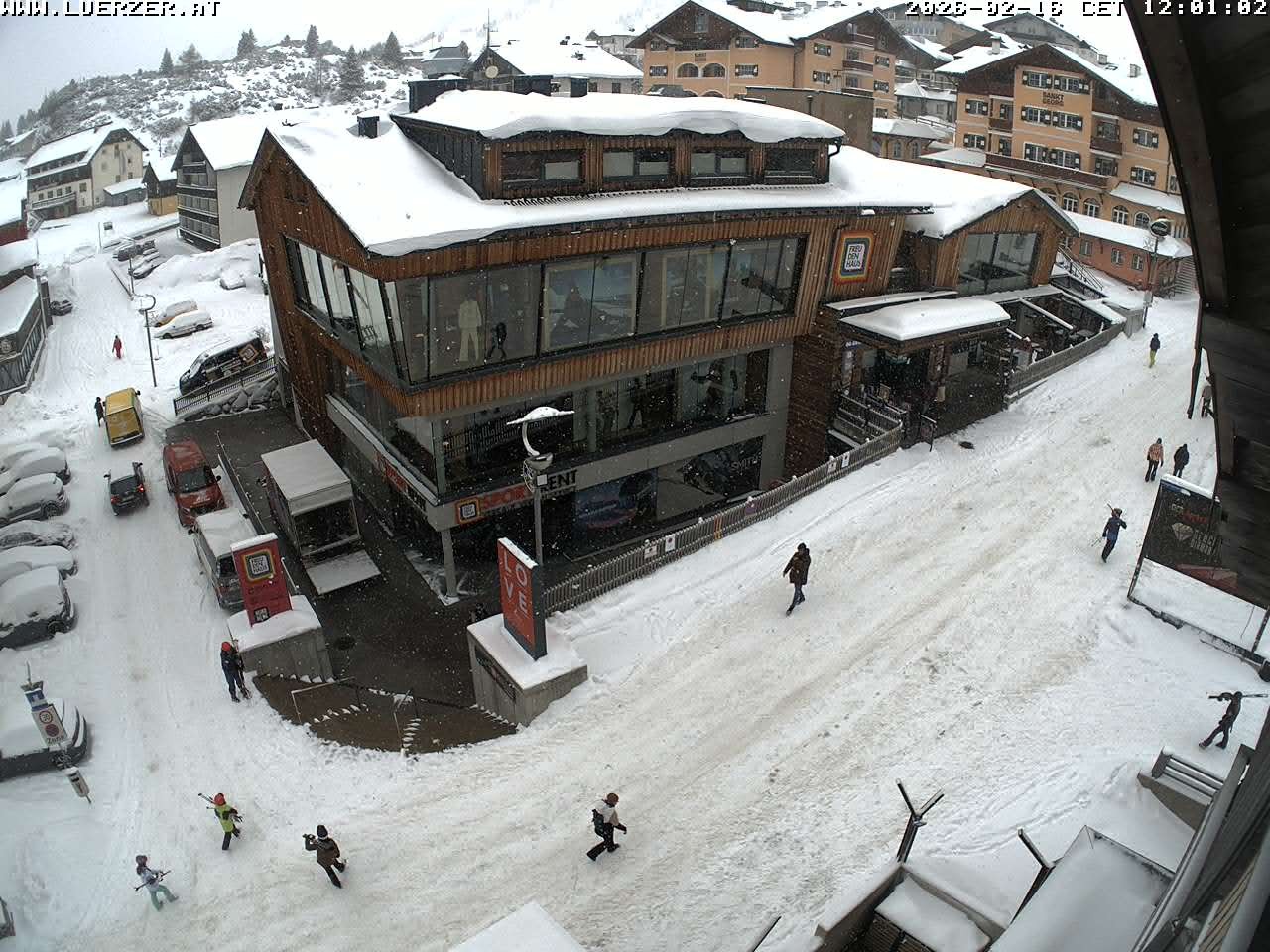 Archiv Foto Webcam Freudenhaus Outlet Obertauern
