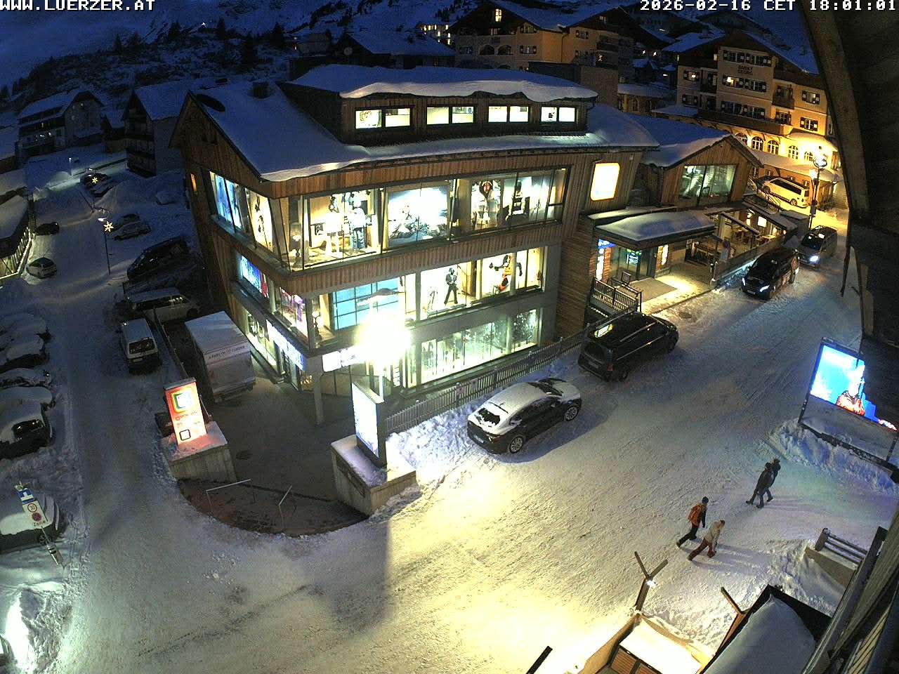 Archiv Foto Webcam Freudenhaus Outlet Obertauern