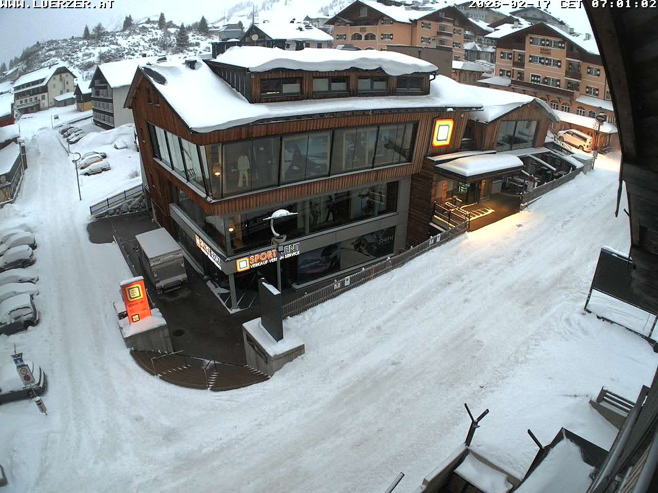 Archiv Foto Webcam Freudenhaus Outlet Obertauern