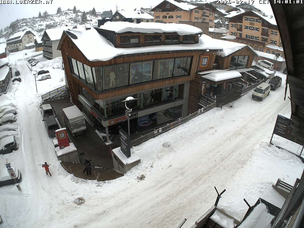 Archiv Foto Webcam Freudenhaus Outlet Obertauern