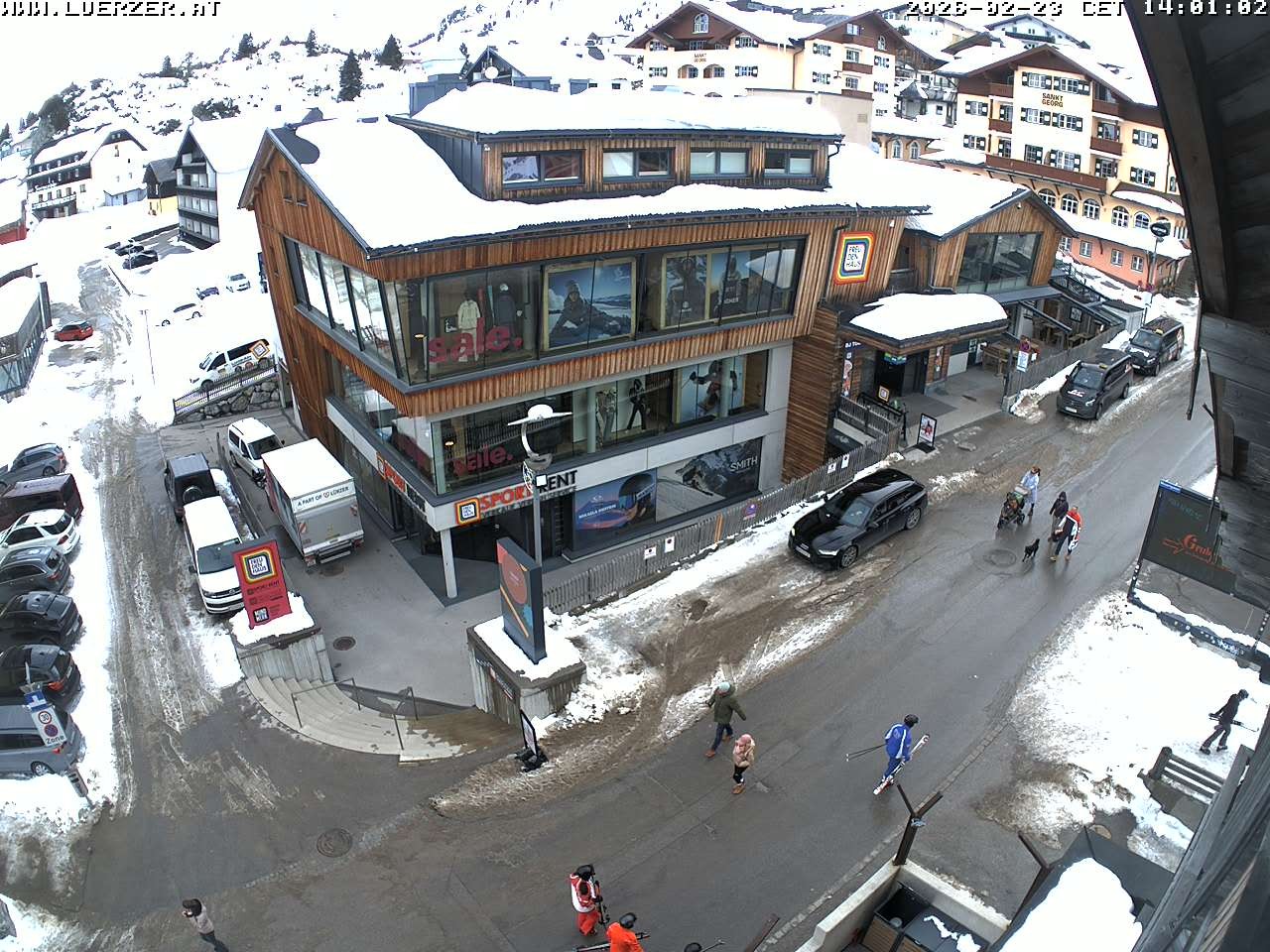 Archiv Foto Webcam Freudenhaus Outlet Obertauern