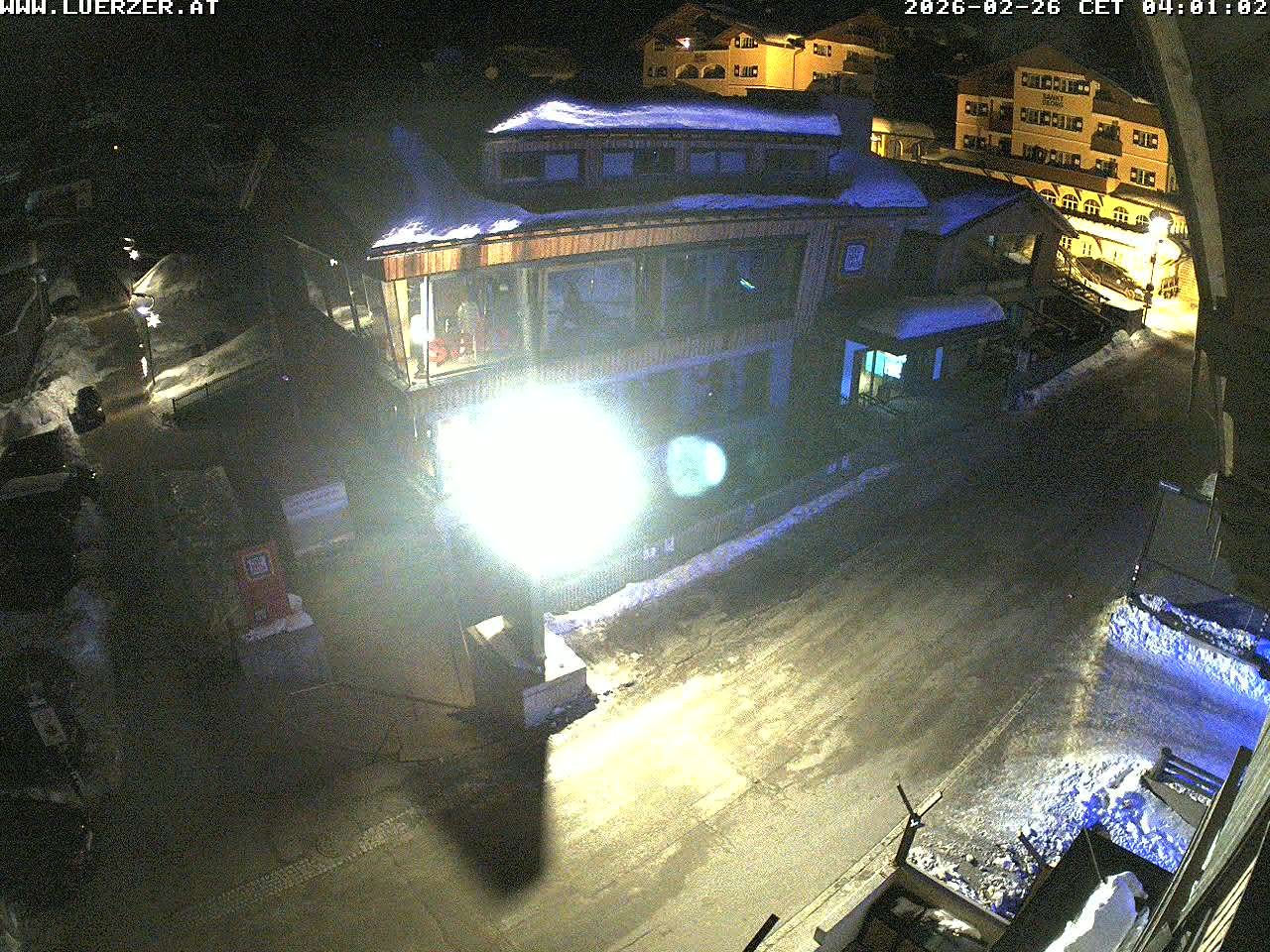 Archived image Webcam Outlet Freudenhaus in Obertauern