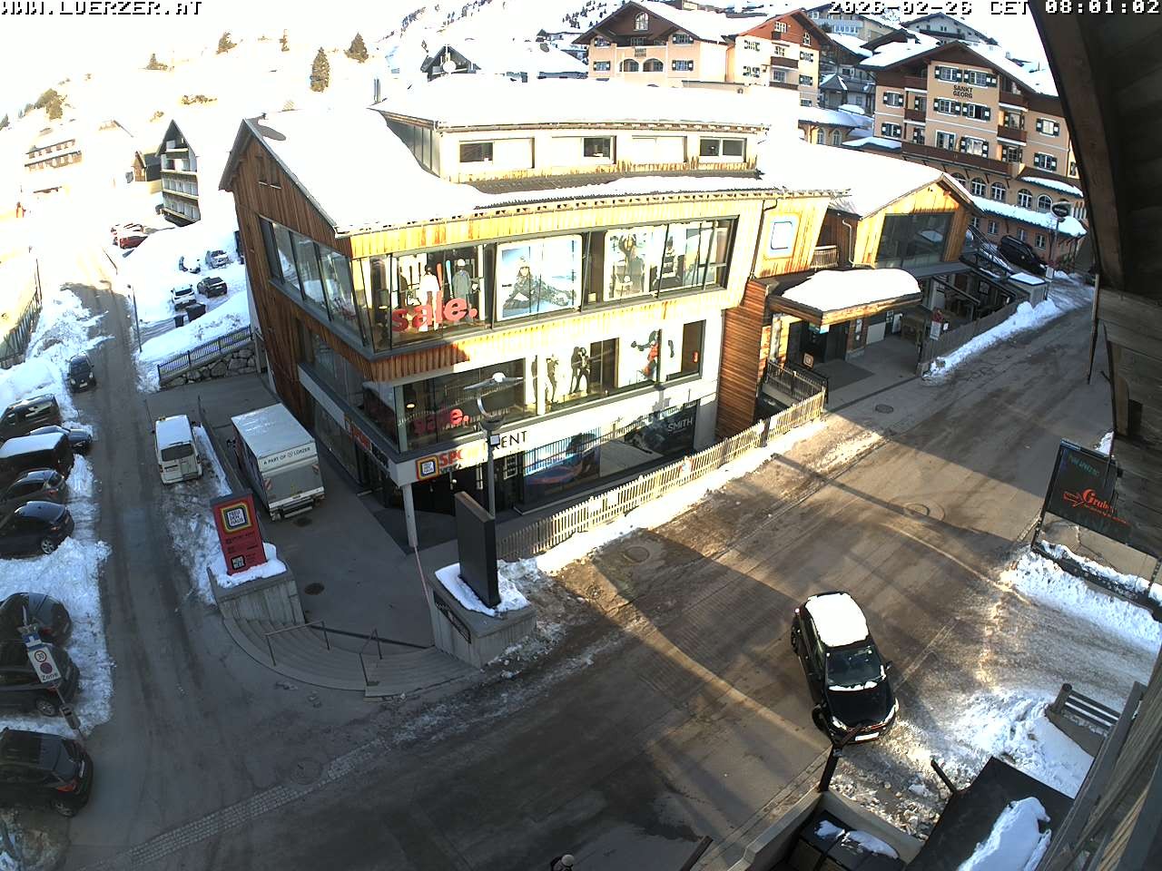 Archived image Webcam Outlet Freudenhaus in Obertauern