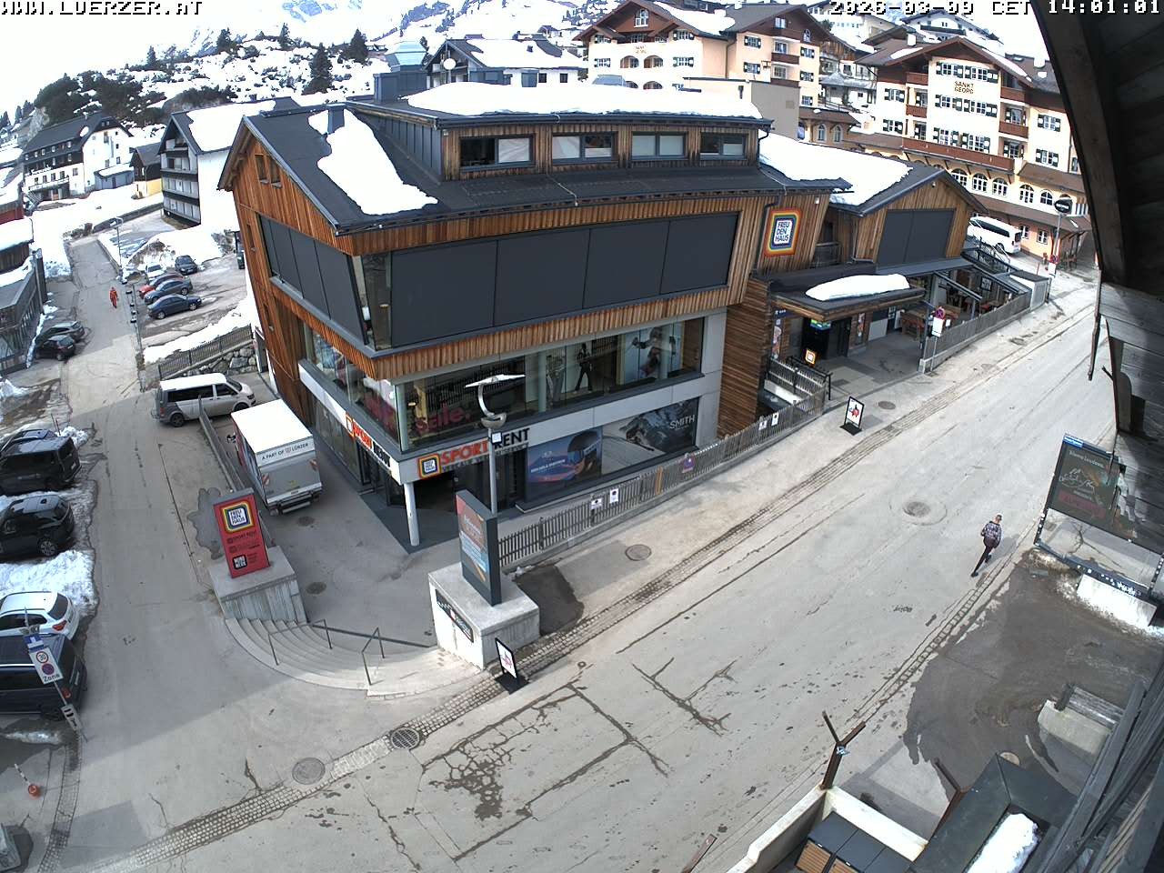 Archiv Foto Webcam Freudenhaus Outlet Obertauern