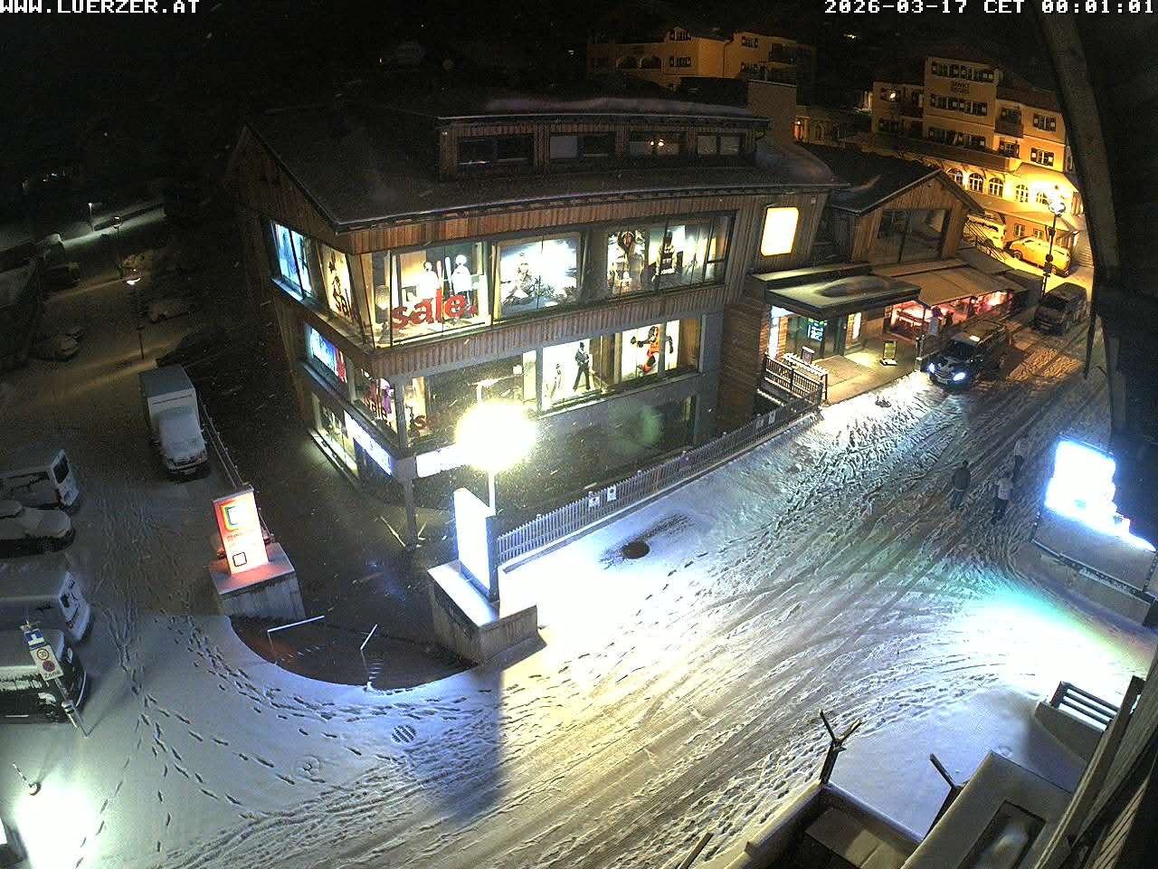 Archived image Webcam Outlet Freudenhaus in Obertauern