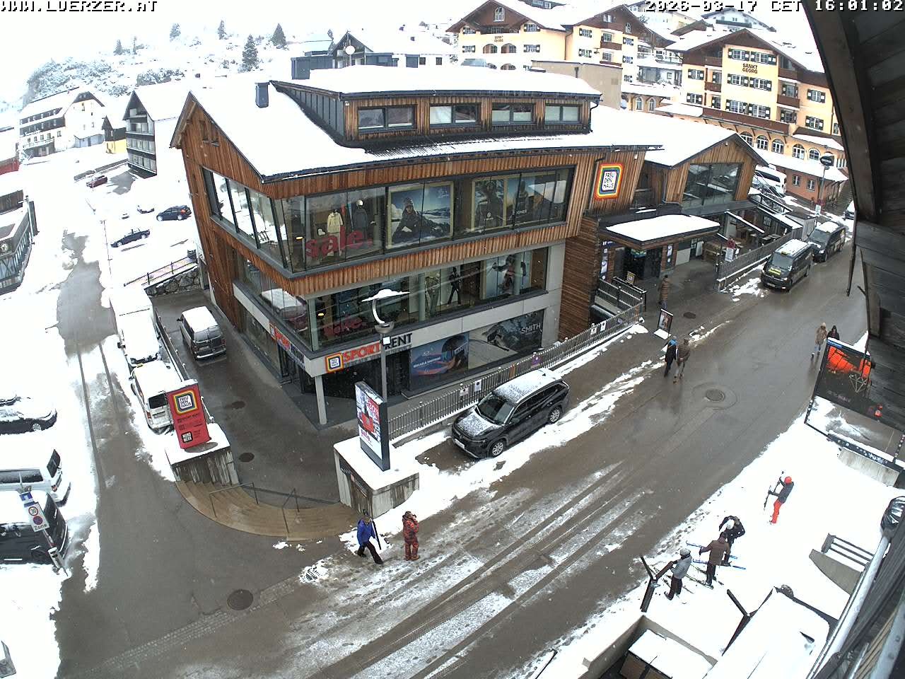Archiv Foto Webcam Freudenhaus Outlet Obertauern