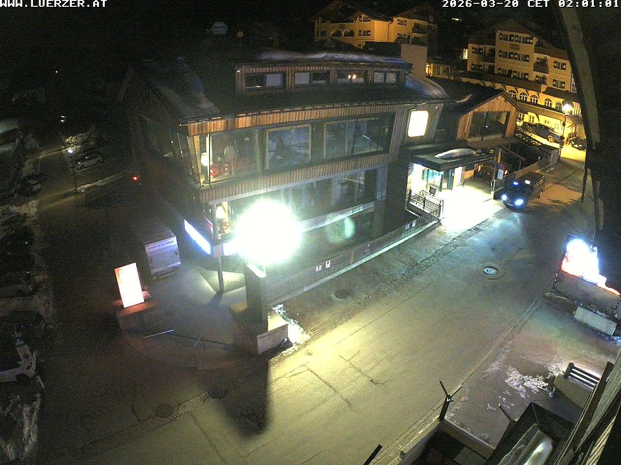 Archived image Webcam Outlet Freudenhaus in Obertauern