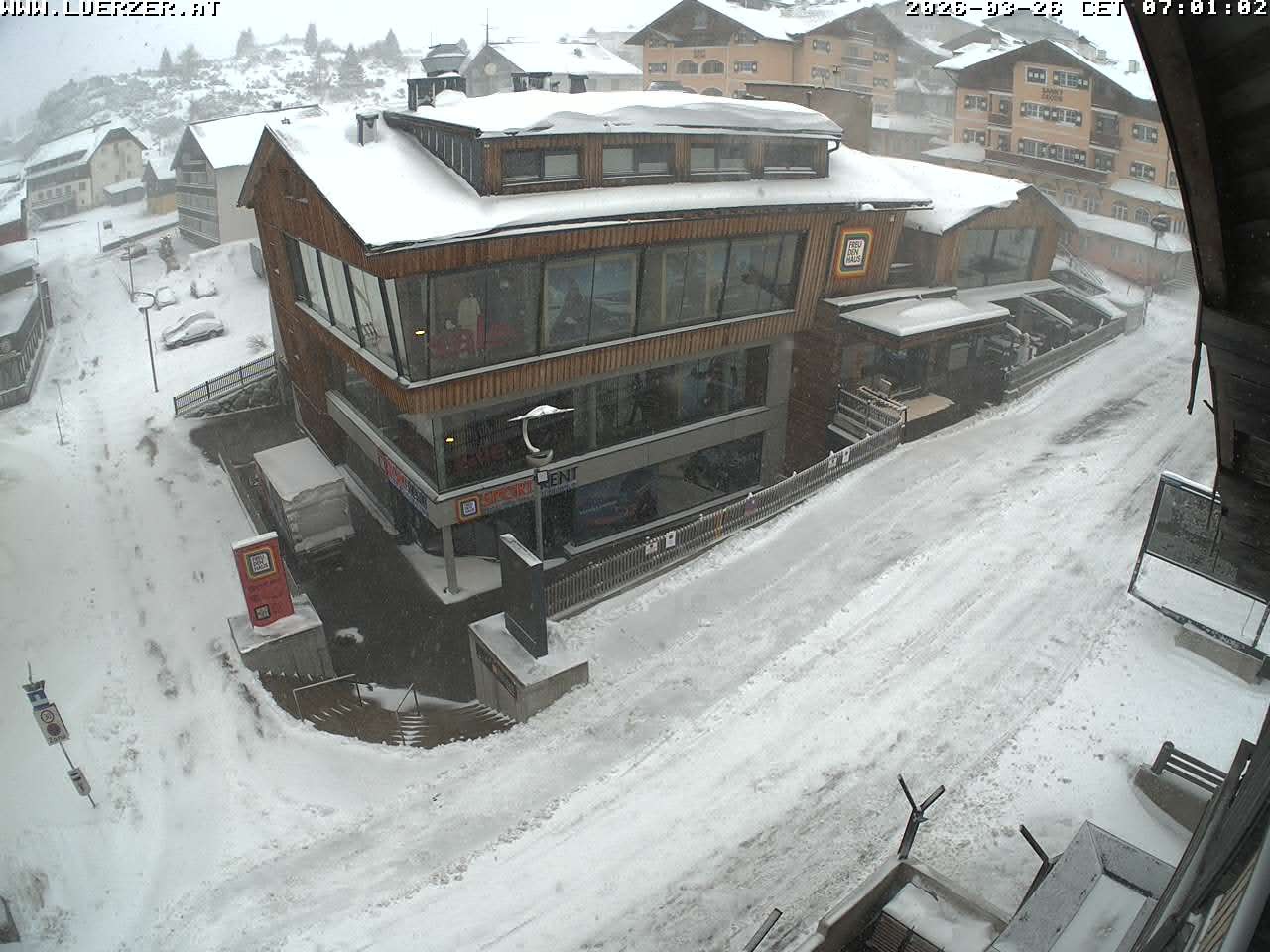 Archiv Foto Webcam Freudenhaus Outlet Obertauern