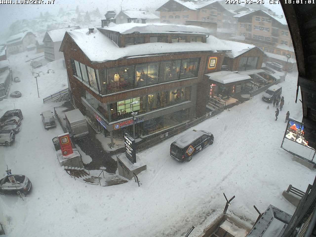 Archiv Foto Webcam Freudenhaus Outlet Obertauern