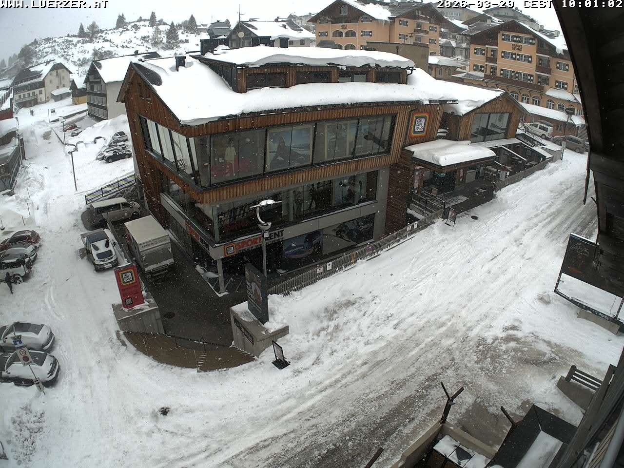 Archiv Foto Webcam Freudenhaus Outlet Obertauern