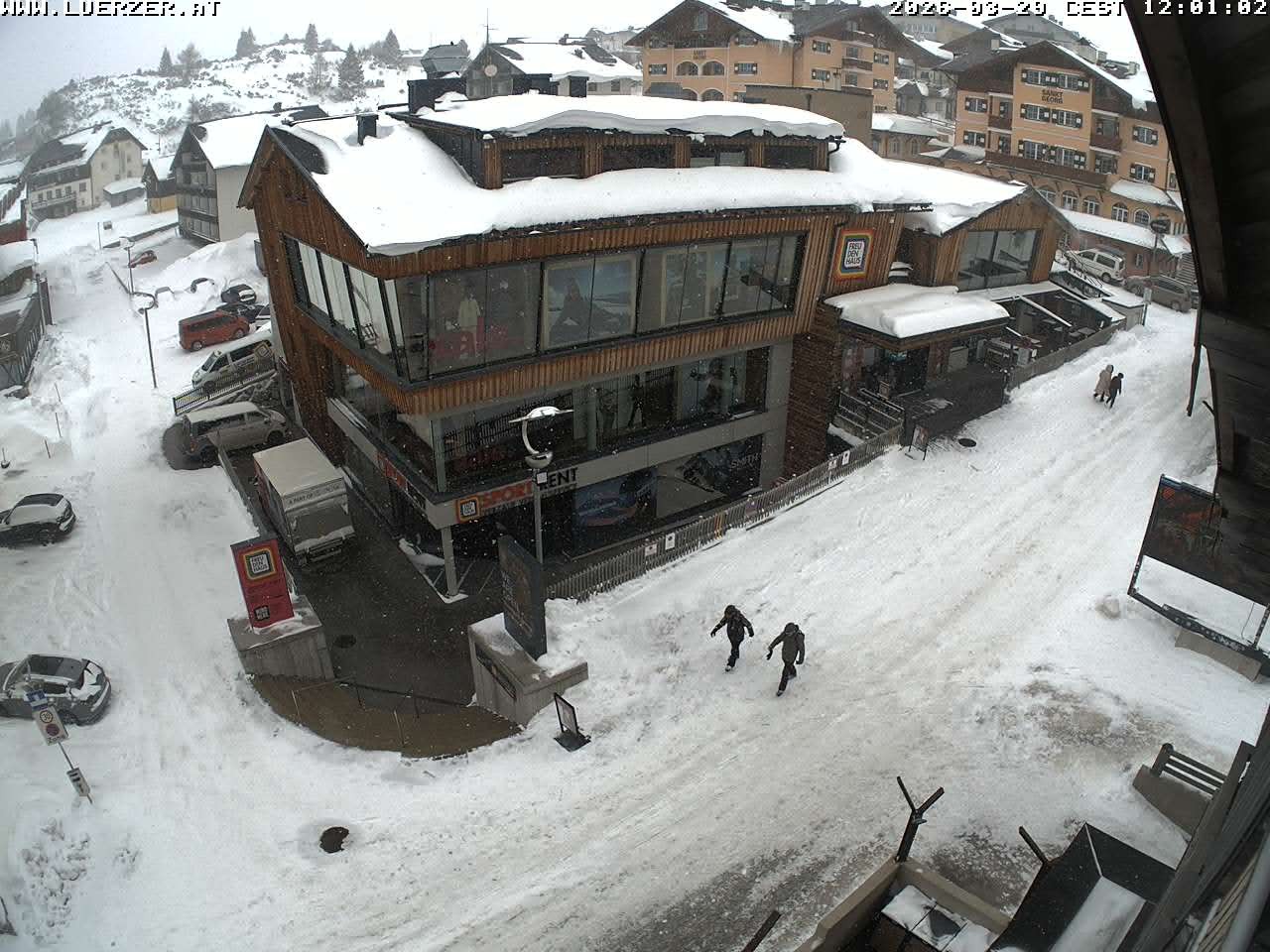 Archiv Foto Webcam Freudenhaus Outlet Obertauern