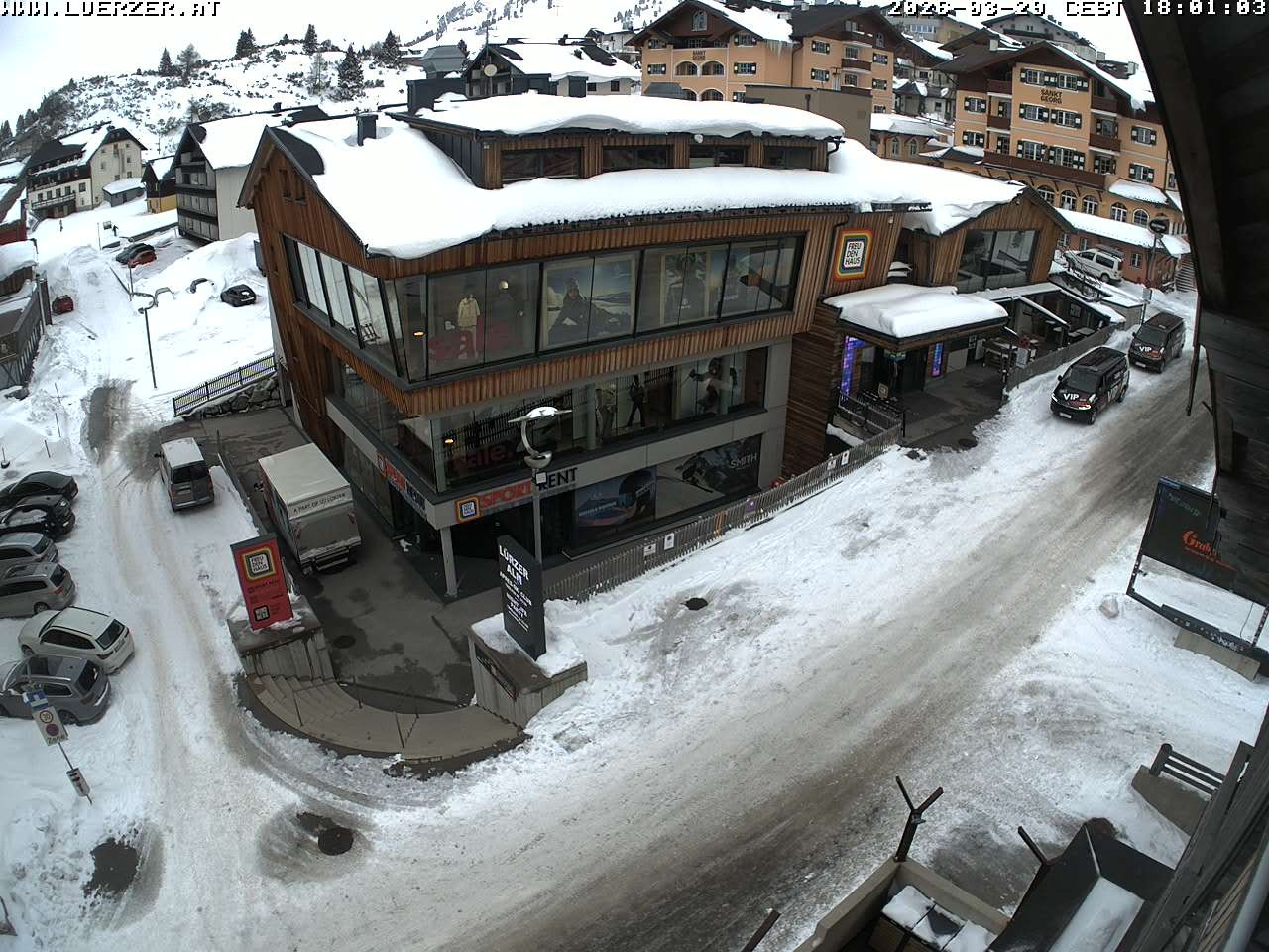 Archiv Foto Webcam Freudenhaus Outlet Obertauern