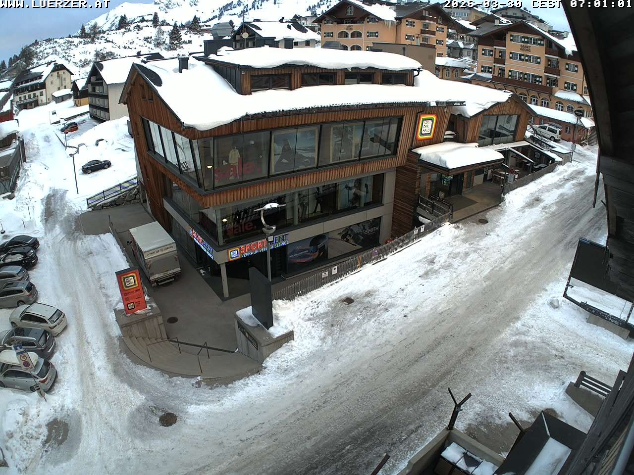 Archiv Foto Webcam Freudenhaus Outlet Obertauern