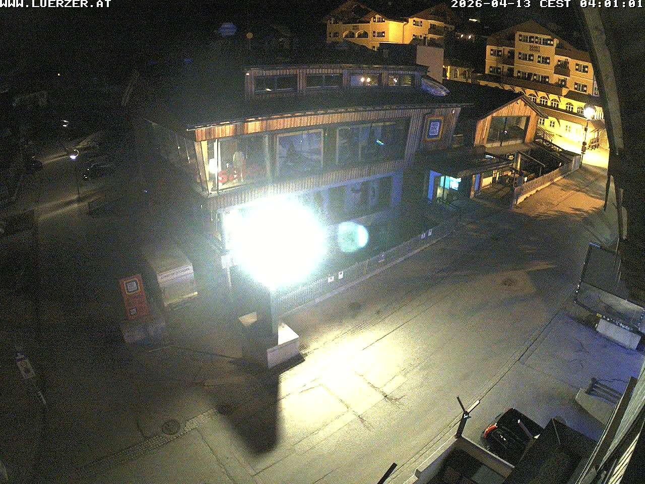 Archiv Foto Webcam Freudenhaus Outlet Obertauern