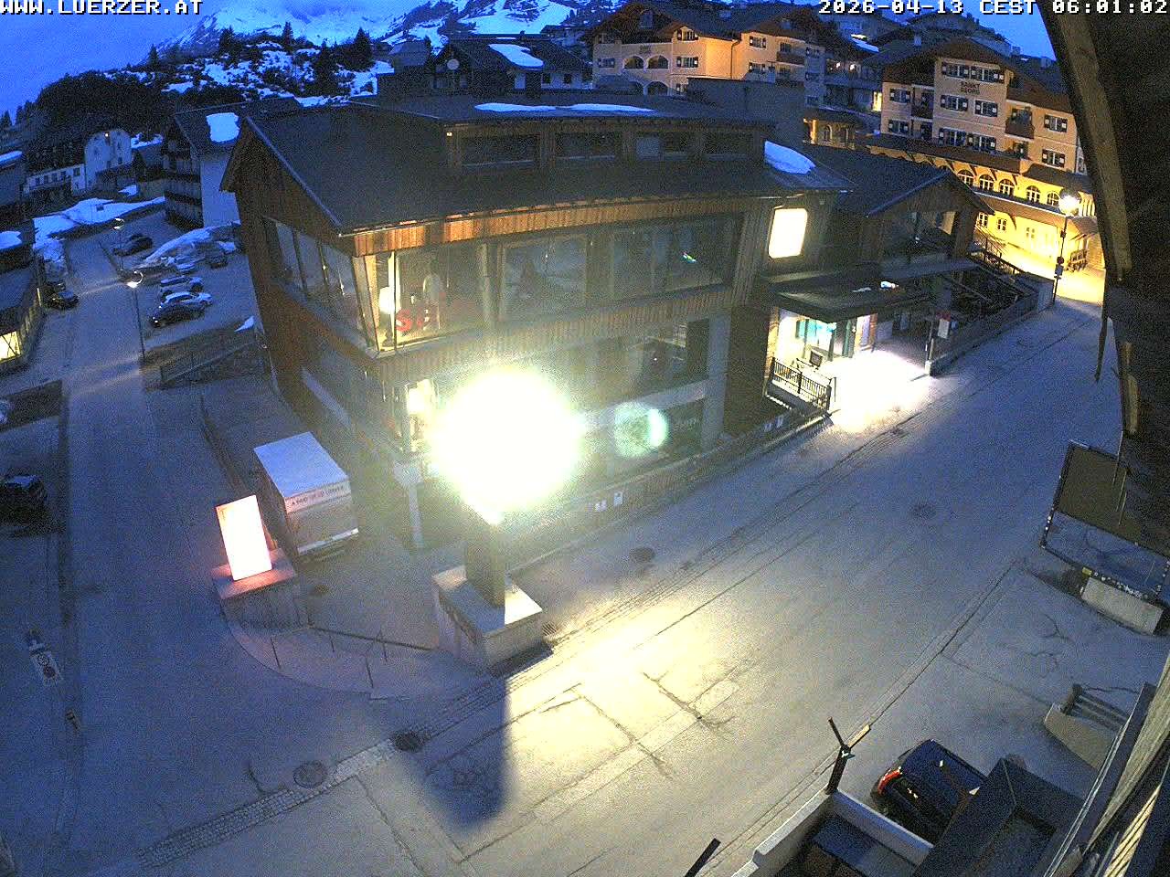 Archiv Foto Webcam Freudenhaus Outlet Obertauern
