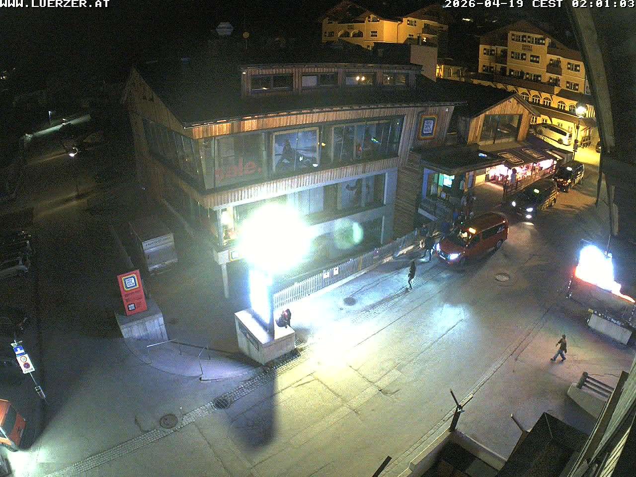 Archiv Foto Webcam Freudenhaus Outlet Obertauern