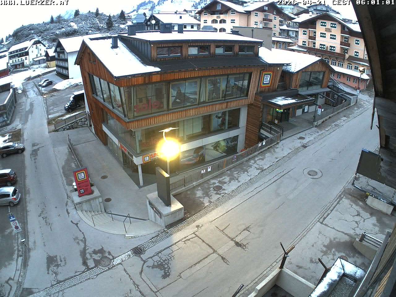 Archiv Foto Webcam Freudenhaus Outlet Obertauern