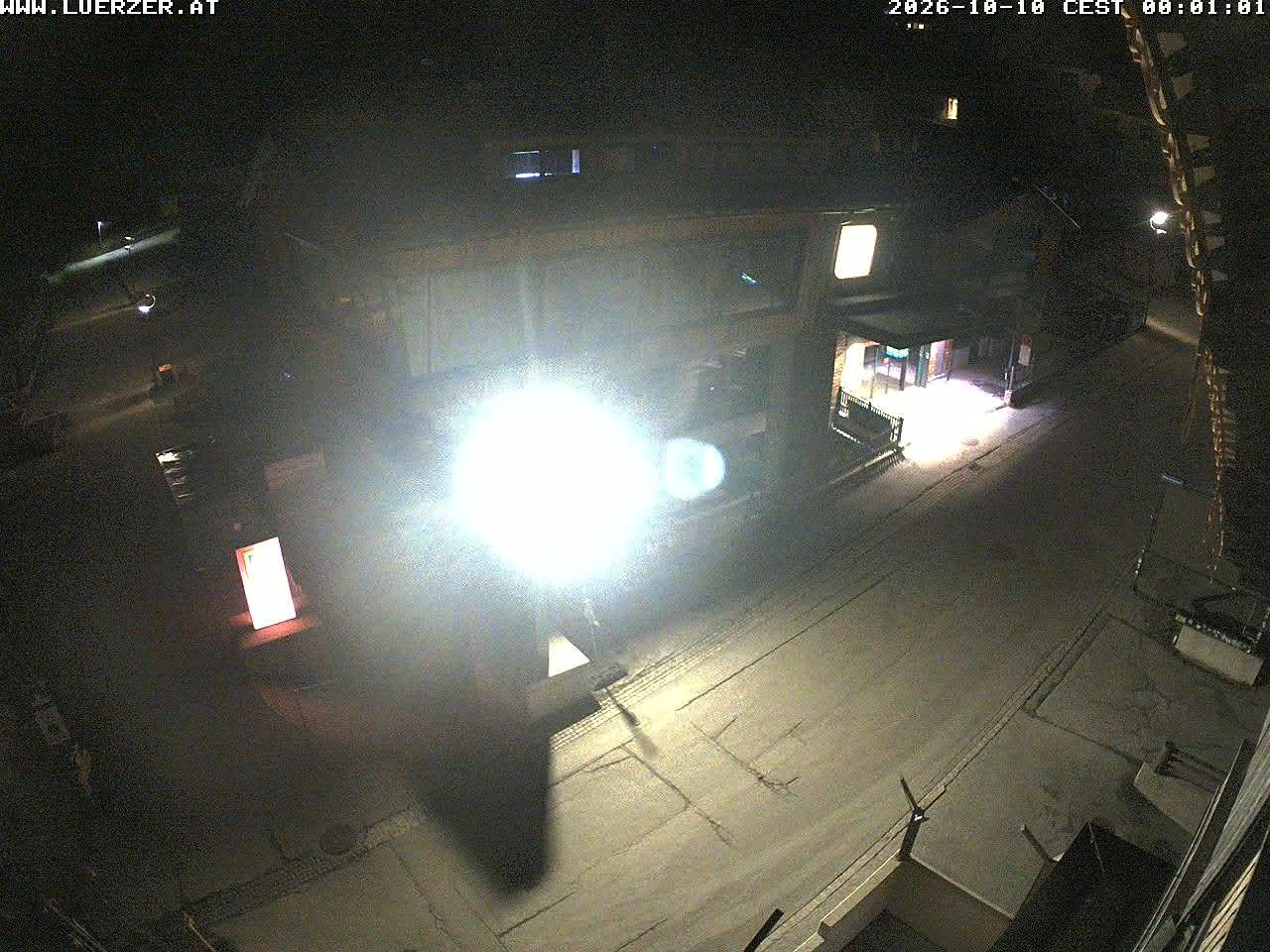 Archived image Webcam Outlet Freudenhaus in Obertauern