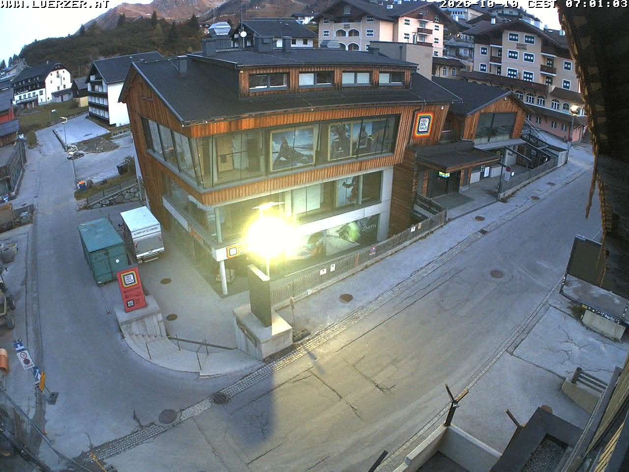 Archived image Webcam Outlet Freudenhaus in Obertauern