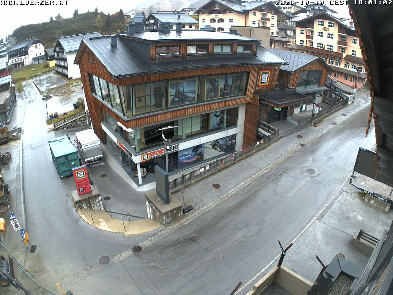 Archived image Webcam Outlet Freudenhaus in Obertauern