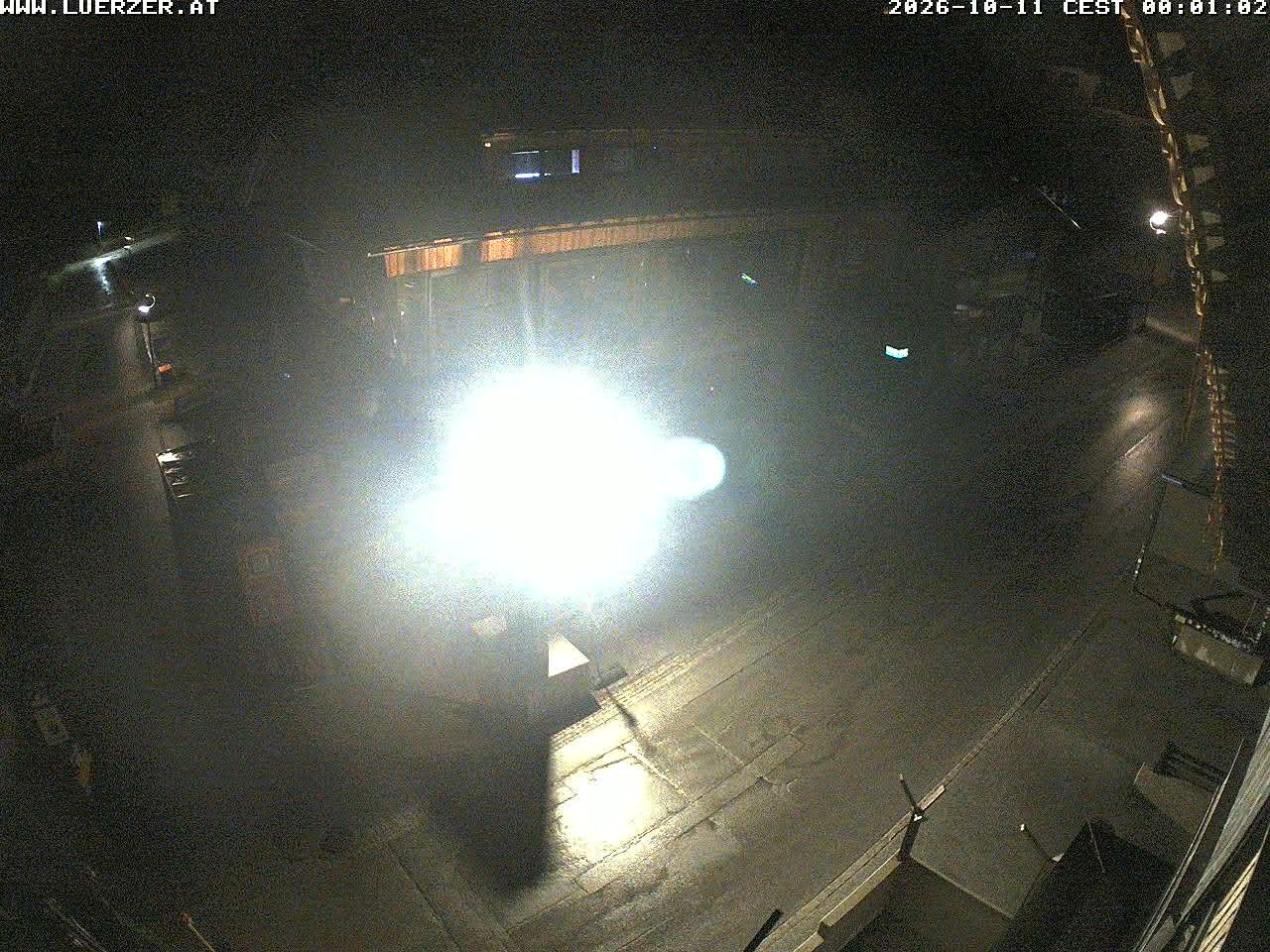 Archived image Webcam Outlet Freudenhaus in Obertauern