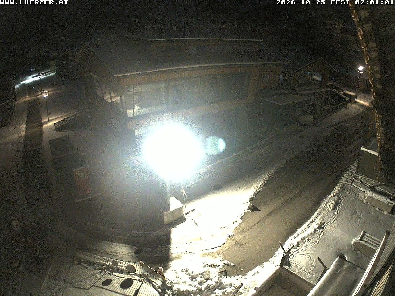Archived image Webcam Outlet Freudenhaus in Obertauern