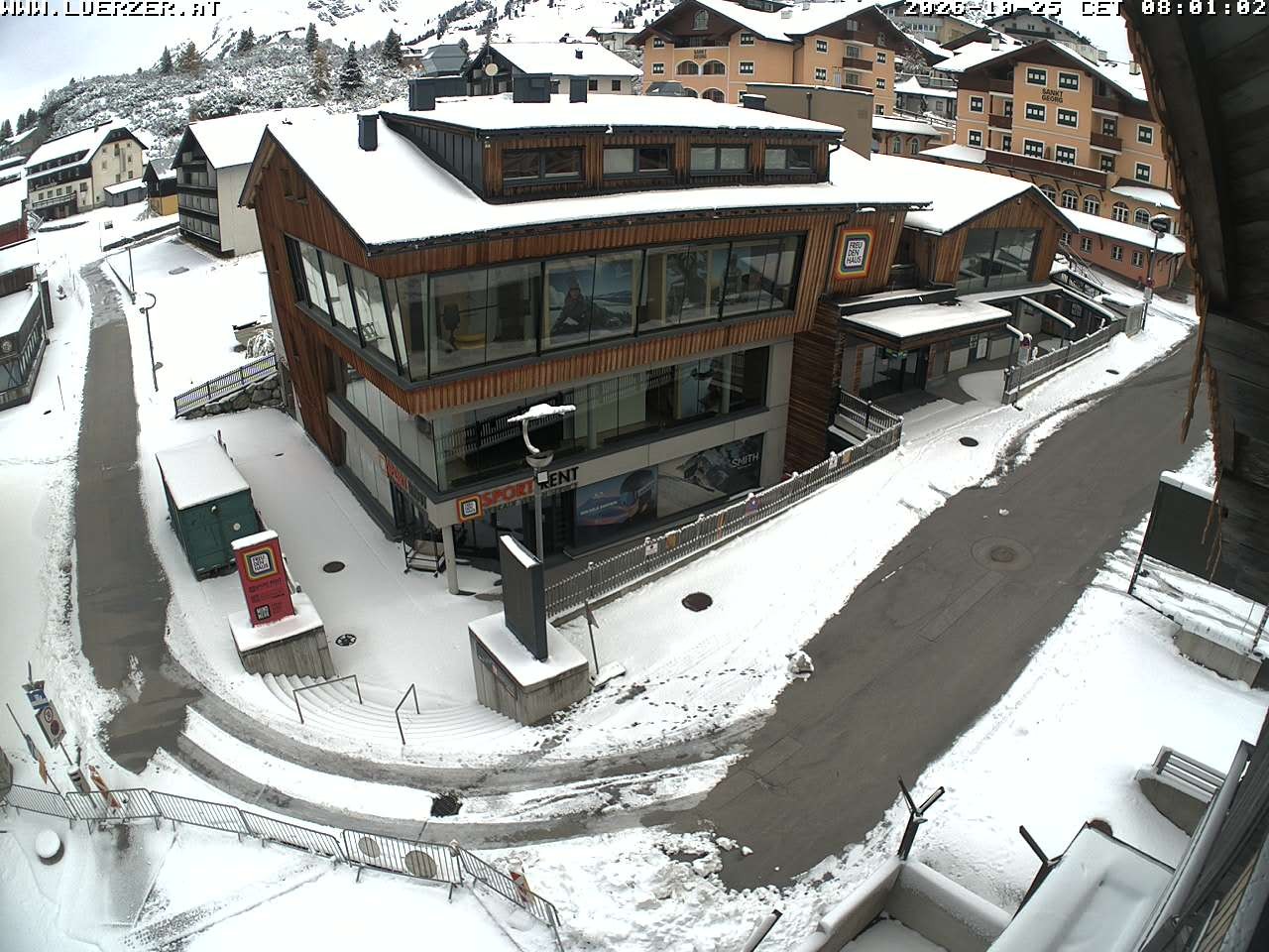 Archived image Webcam Outlet Freudenhaus in Obertauern