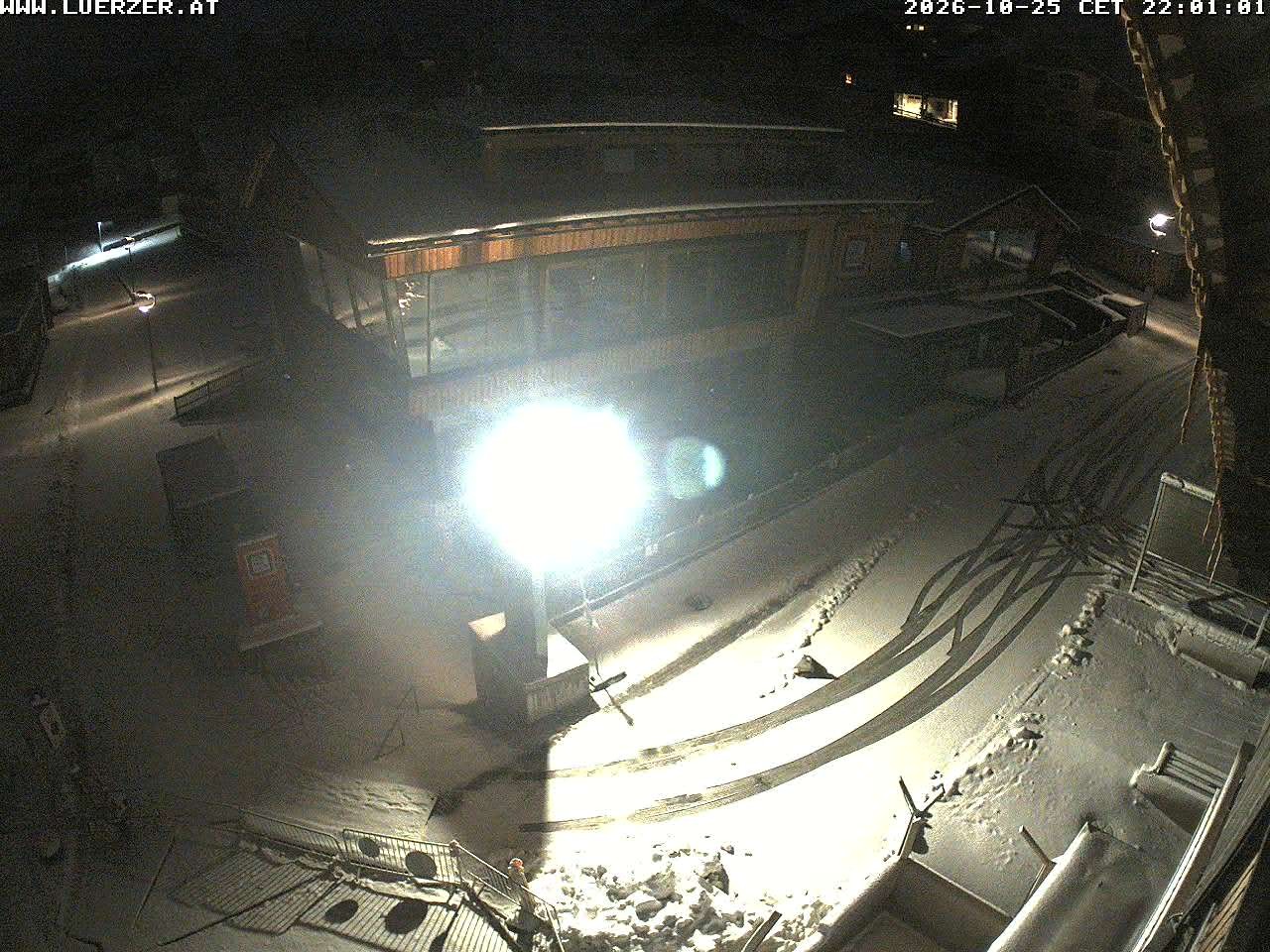 Archived image Webcam Outlet Freudenhaus in Obertauern