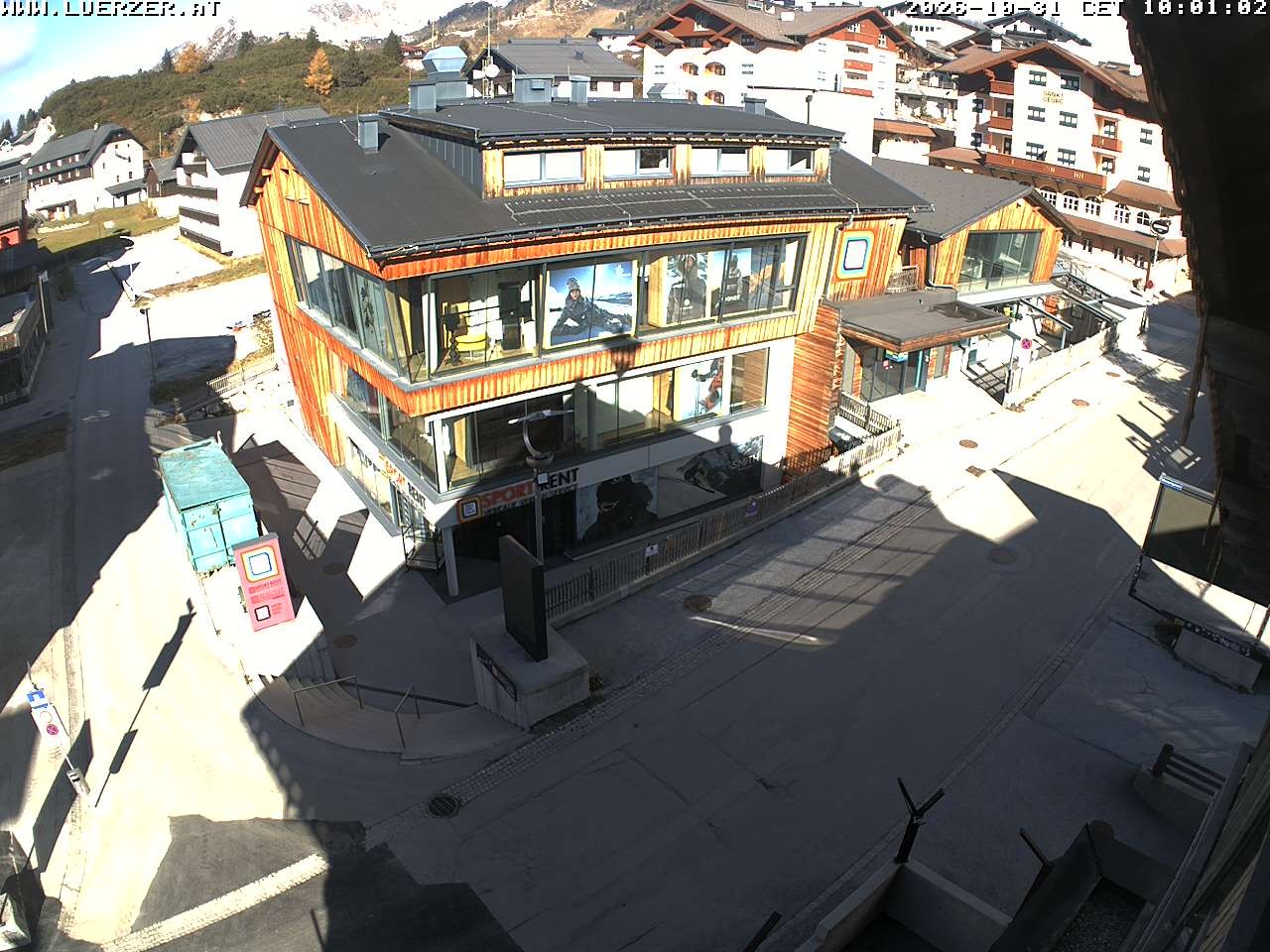 Archived image Webcam Outlet Freudenhaus in Obertauern