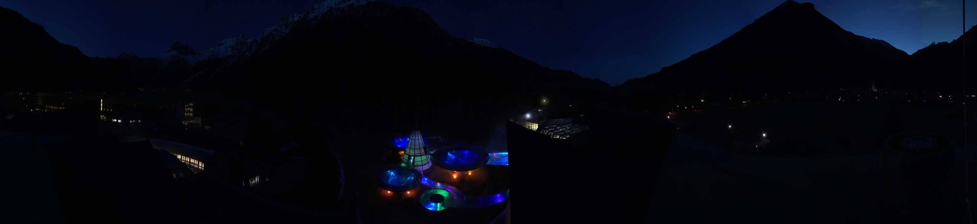 Archived image Webcam Längenfeld: View Aqua Dome