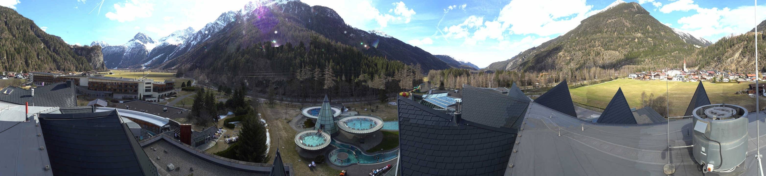 Archived image Webcam Längenfeld: View Aqua Dome