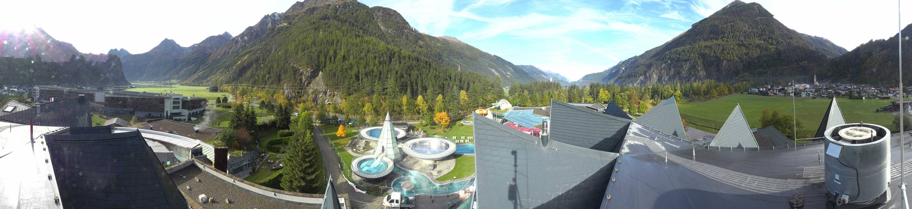 Archived image Webcam Längenfeld: View Aqua Dome