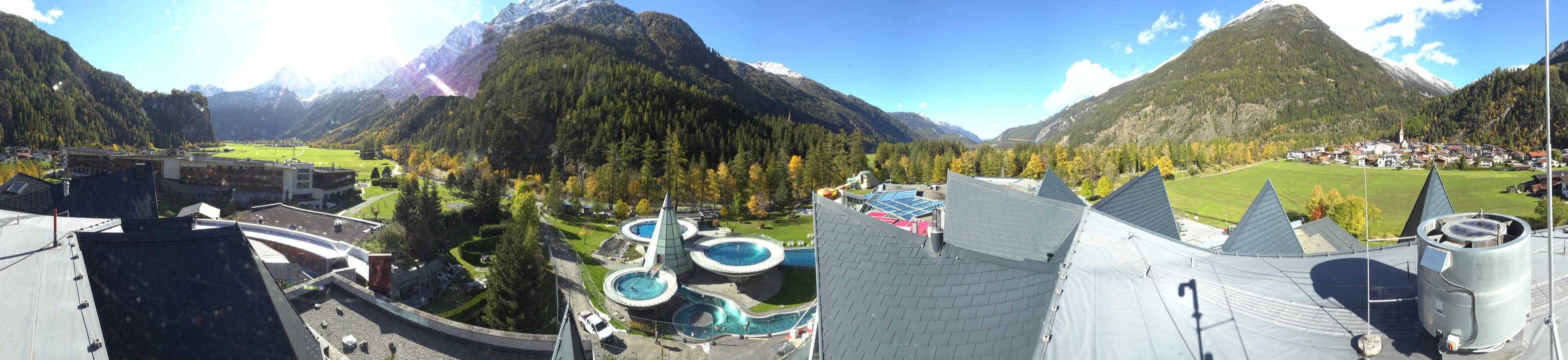Archived image Webcam Längenfeld: View Aqua Dome