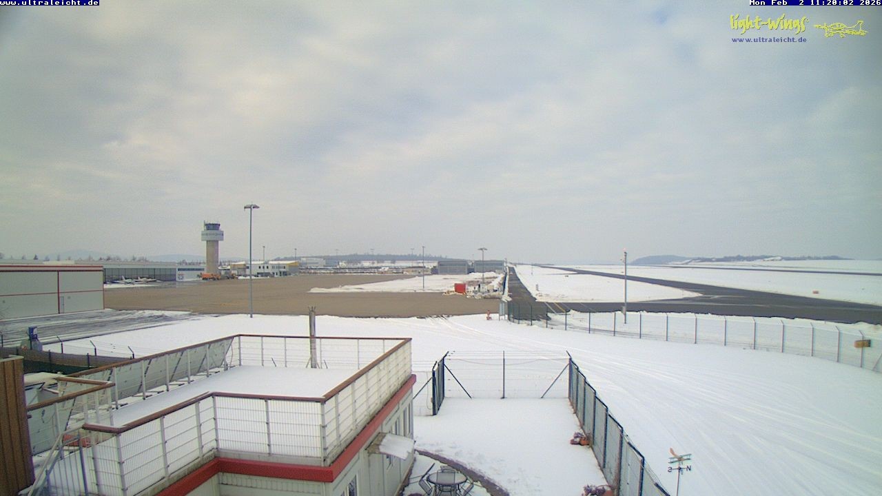 Archived image Webcam Airfield Kassel