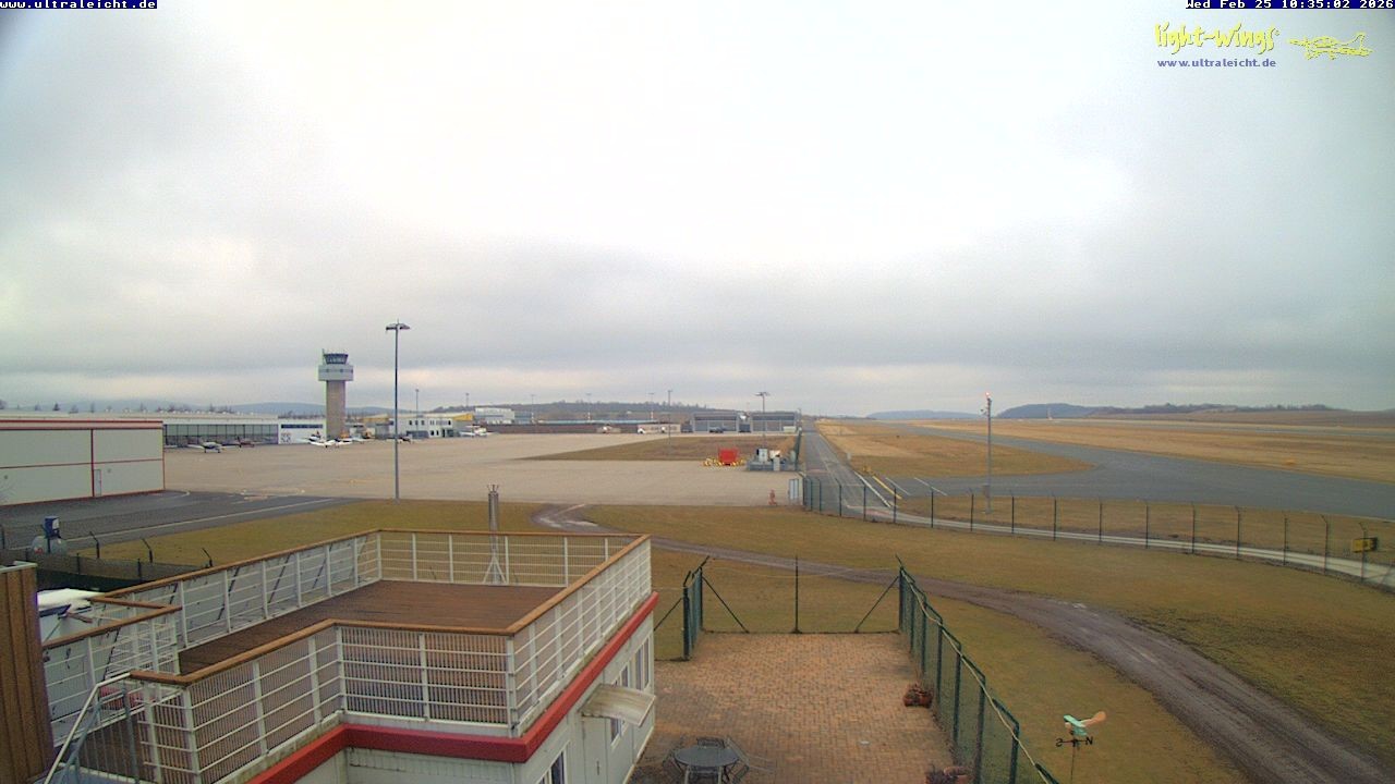 Archived image Webcam Airfield Kassel