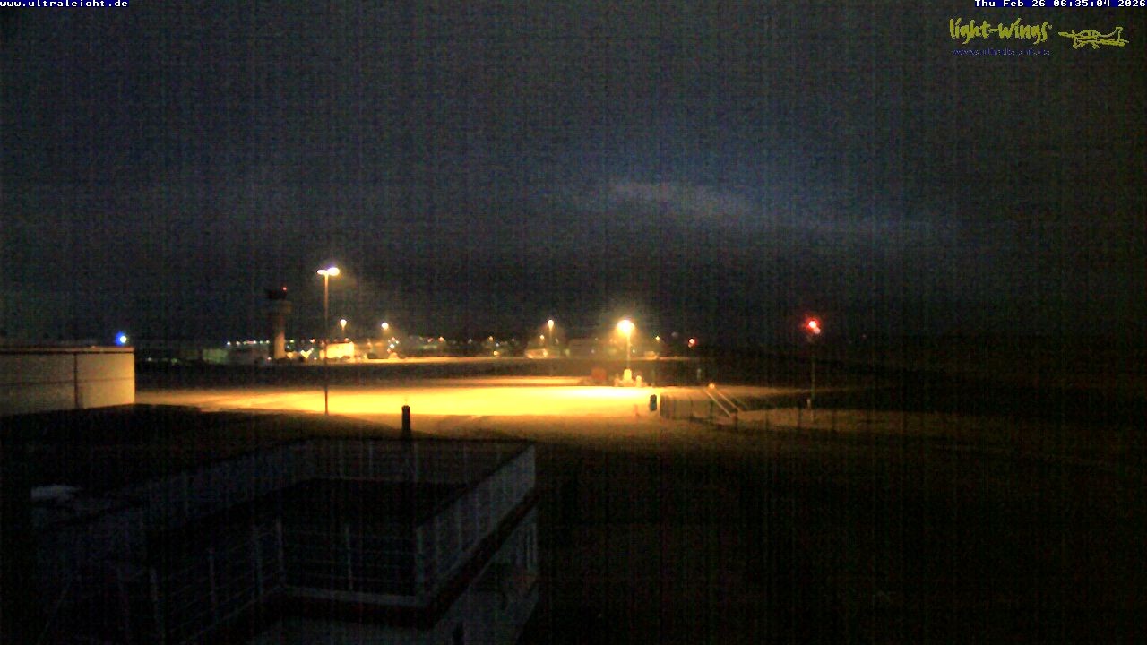 Archived image Webcam Airfield Kassel