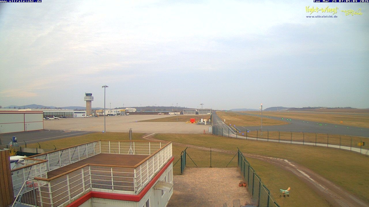Archived image Webcam Airfield Kassel