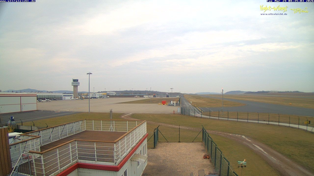 Archived image Webcam Airfield Kassel