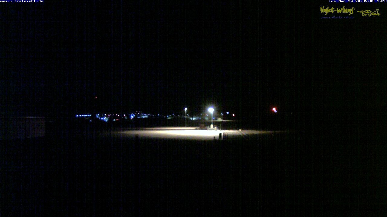 Archived image Webcam Airfield Kassel