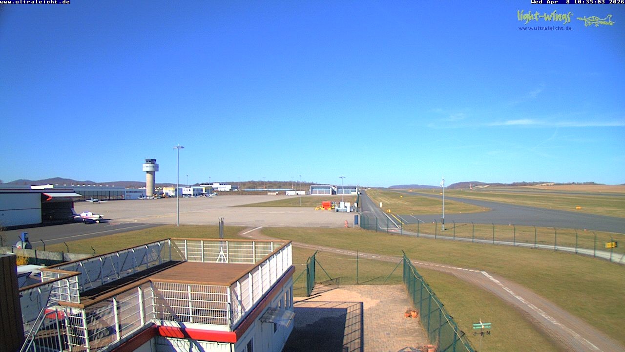 Archived image Webcam Airfield Kassel