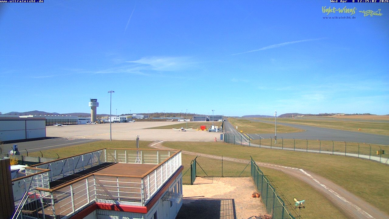 Archived image Webcam Airfield Kassel
